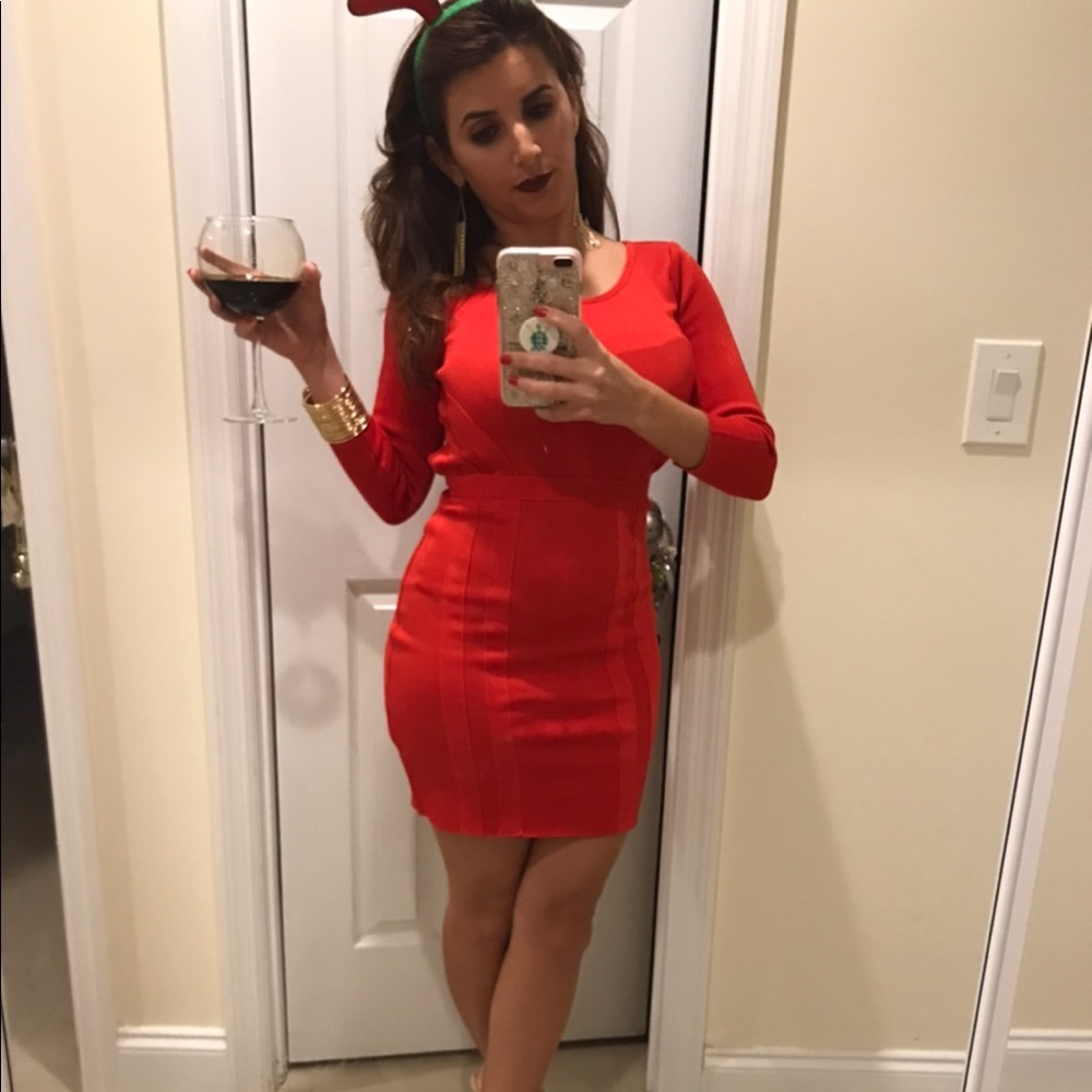 Red backless dress